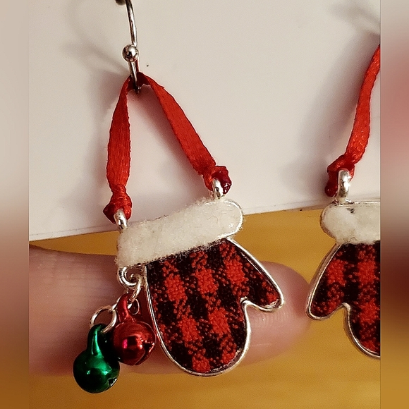 Brand new never worn Joyland Christmas plaid mitten earrings w/ little bells. - Picture 2 of 4